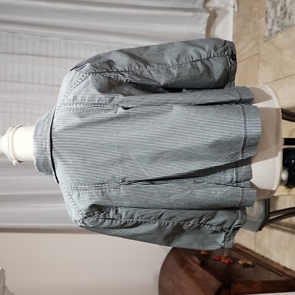 Loft Jacket - Picture 5 of 7